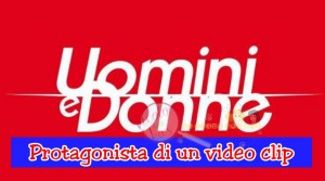 uomini e donne corteggiatore